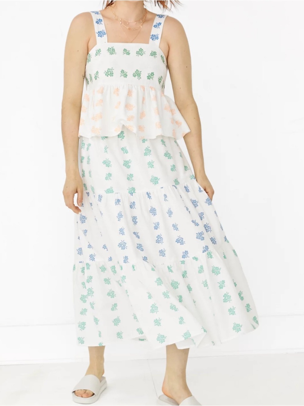 American Eagle Tiered Maxi Skirt Blue & Green Floral Pattern on White XL NWT - Picture 3 of 8